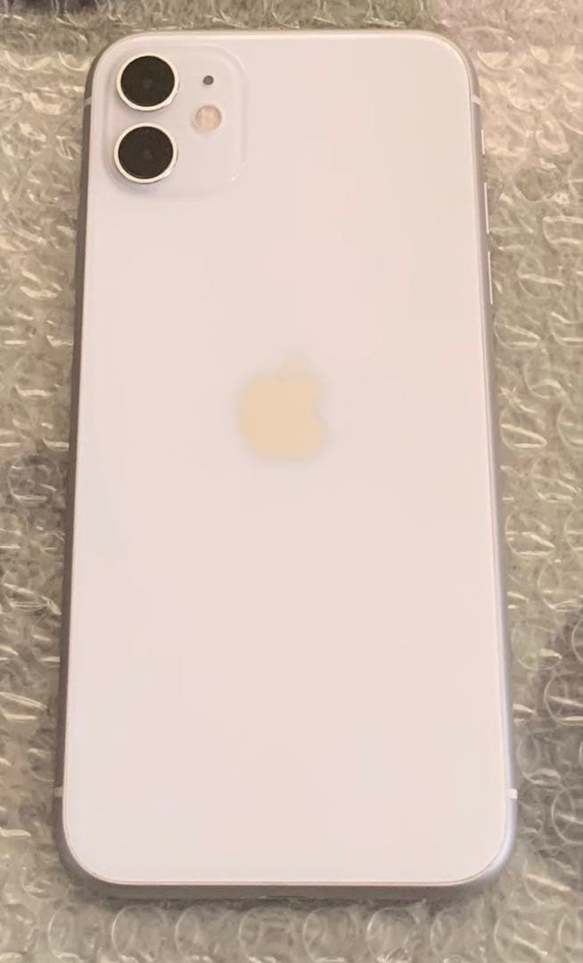 iPhone11 64㎇　シムフリー
